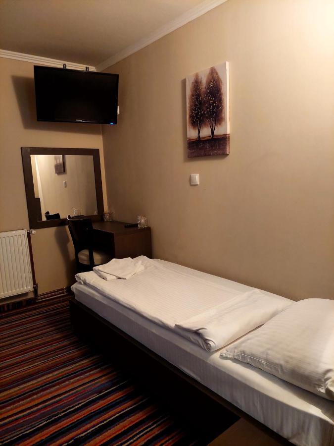 Sky Hotel Sarajevo Exterior foto